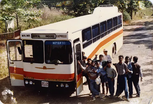 The fancy bus on the Jabalpur – Kanha – Pench – Chhindwara , in what was almost a royal field trip in Oct (or Nov. 1992). (later of course we had to change for a more ordinary bus as this one broke down). Dol Bahadur was a kid and accompanied us to help with logistics. L to Right – Pradeep Tharakan, Pranay Lal, Paul Basil, Sanjoy Ghosh, Bala Subramanyam (back) Dol Bahadur front, Kanchan Ghosal, Raj Rishi Kishore, Manish Shanker (back turned), Domo Diyum (back straw hat)