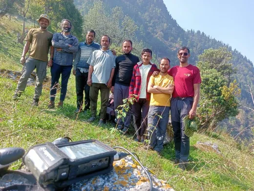 May 2024 : On a research trek, with India’s Nature Team and a guest, to document Parrotbills and Scutiger frogs (among a whole bunch of other diversity), Askot WLS Landscape