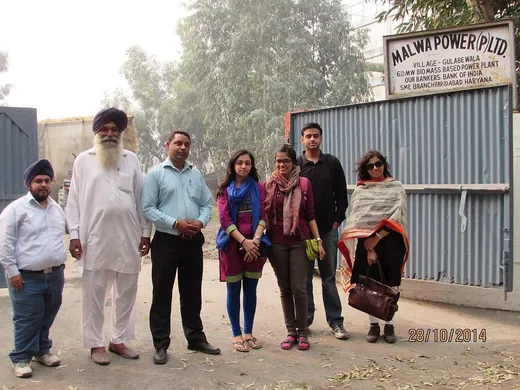 [Ashutosh](https://www.linkedin.com/in/ashutoshsenger/) along with his [TERI](https://www.teriin.org/) colleagues in Gulabewala Village to understand the utilization of paddy straw