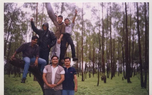 IIFM Days: Me, Shailesh, Aashish, Tanuj (Left to right on the tree) Below standing- Nishant & Harsh (left to right)