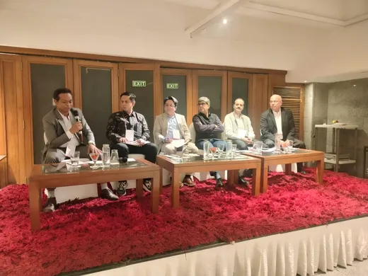 Speaker at a talk on Financing Agroecological Transformation