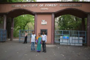 My Elder Brother and Mother visited IIFM to see off me first time on June 5th ,2016