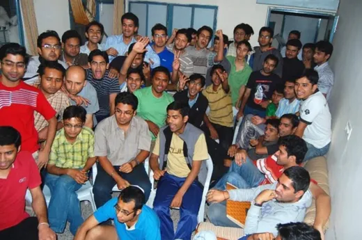 Watching Cricket match in common room@Hostel was so much fun!
