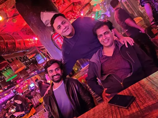 With Nishant (in the middle) & Aiyush (to the right)