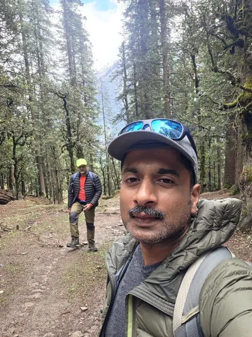 With my friend on the Buran Ghati trail