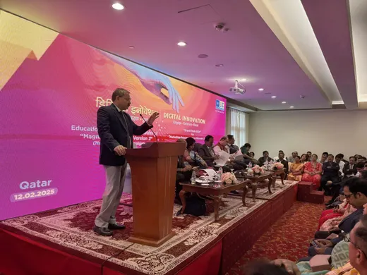 Addressing a gathering of Top Life Insurance Agents in a Digital Innovation conference at Doha, Qatar