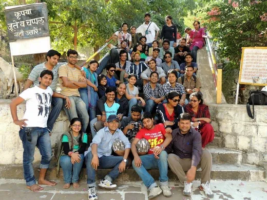 [Ashutosh](https://www.linkedin.com/in/ashutoshsenger/) with his [IIFM](https://iifm.ac.in/) field workgroup somewhere in Madhya Pradesh