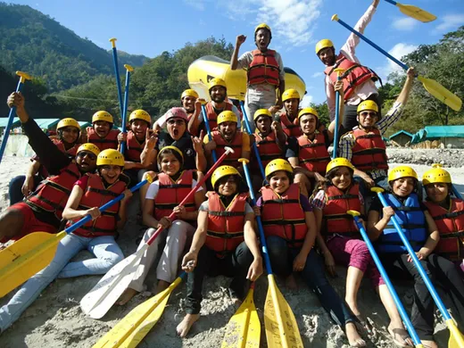 Rafting during one of the [IIFM](https://iifm.ac.in/) winter trips (2013)