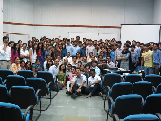 A moment from some activity the EDC did so along with many of the PFM 2014 and 2015 batch, there are also FPM students and there is Anandhi Dasaraj maam, and Prof Biswas.