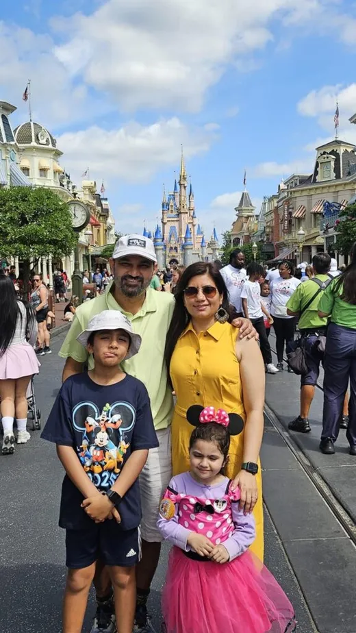 With Shruti(my wife), Yashasva(my son) and Aanya(my daughter)